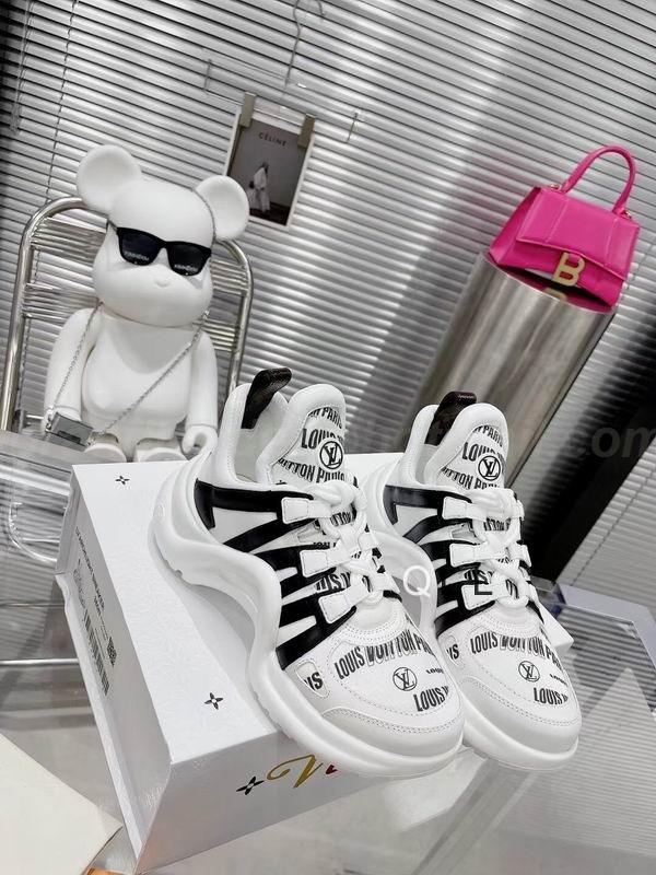 Louis Vuitton Women's Shoes 111